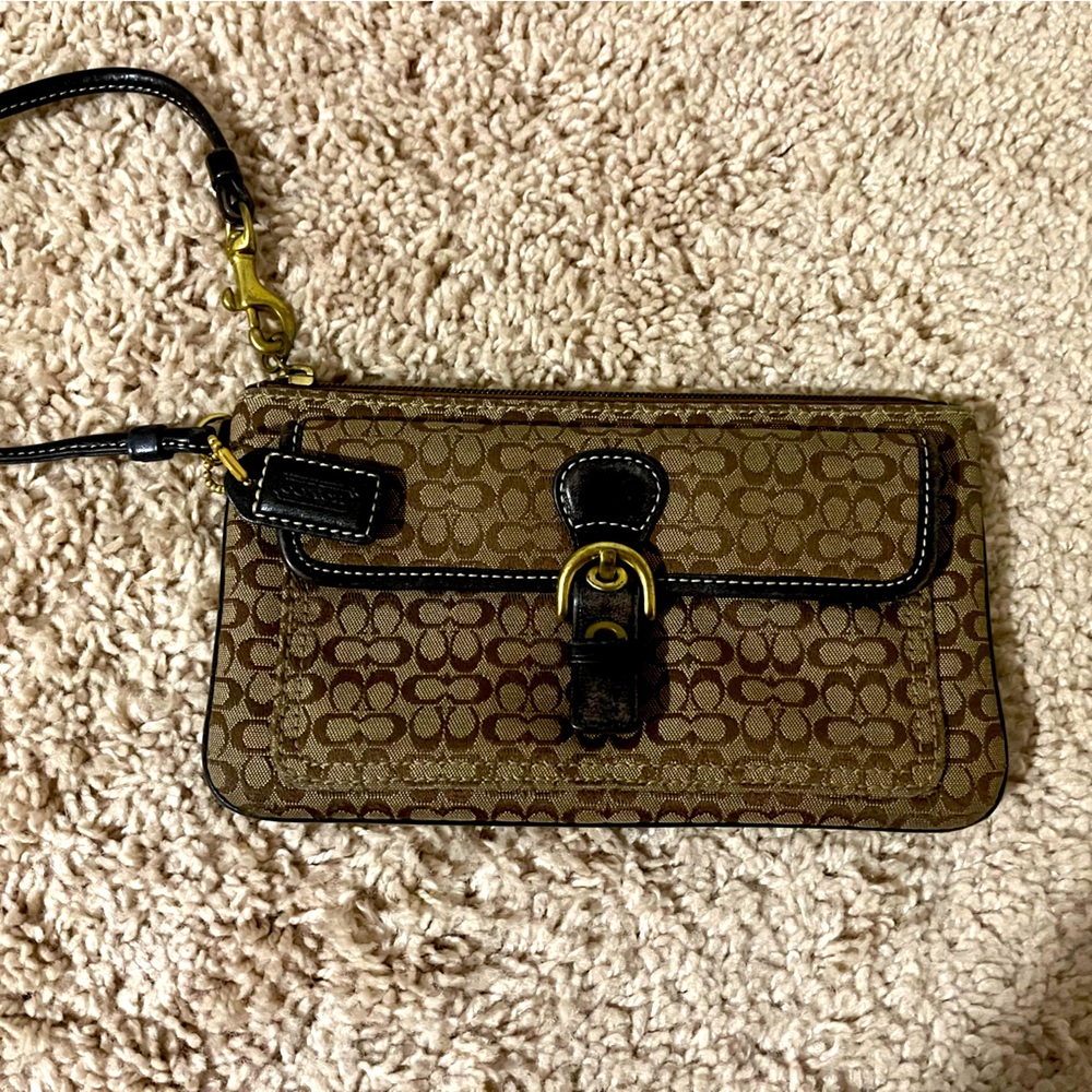 Stadium Goer’s Coach Wristlet